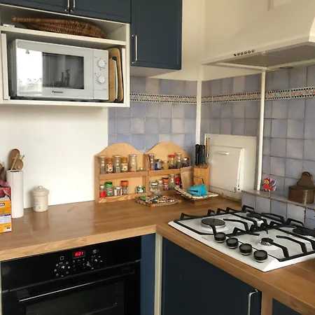 Apartment Grand Tout Confort - Metro Nation